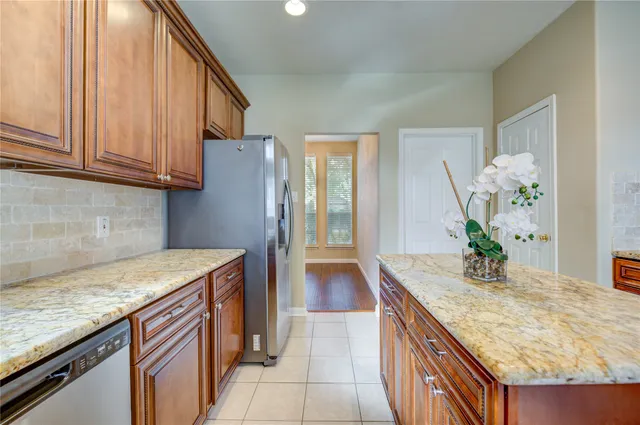 $2,250 | 20519 Buckskin Trail Court, Katy, TX 77450