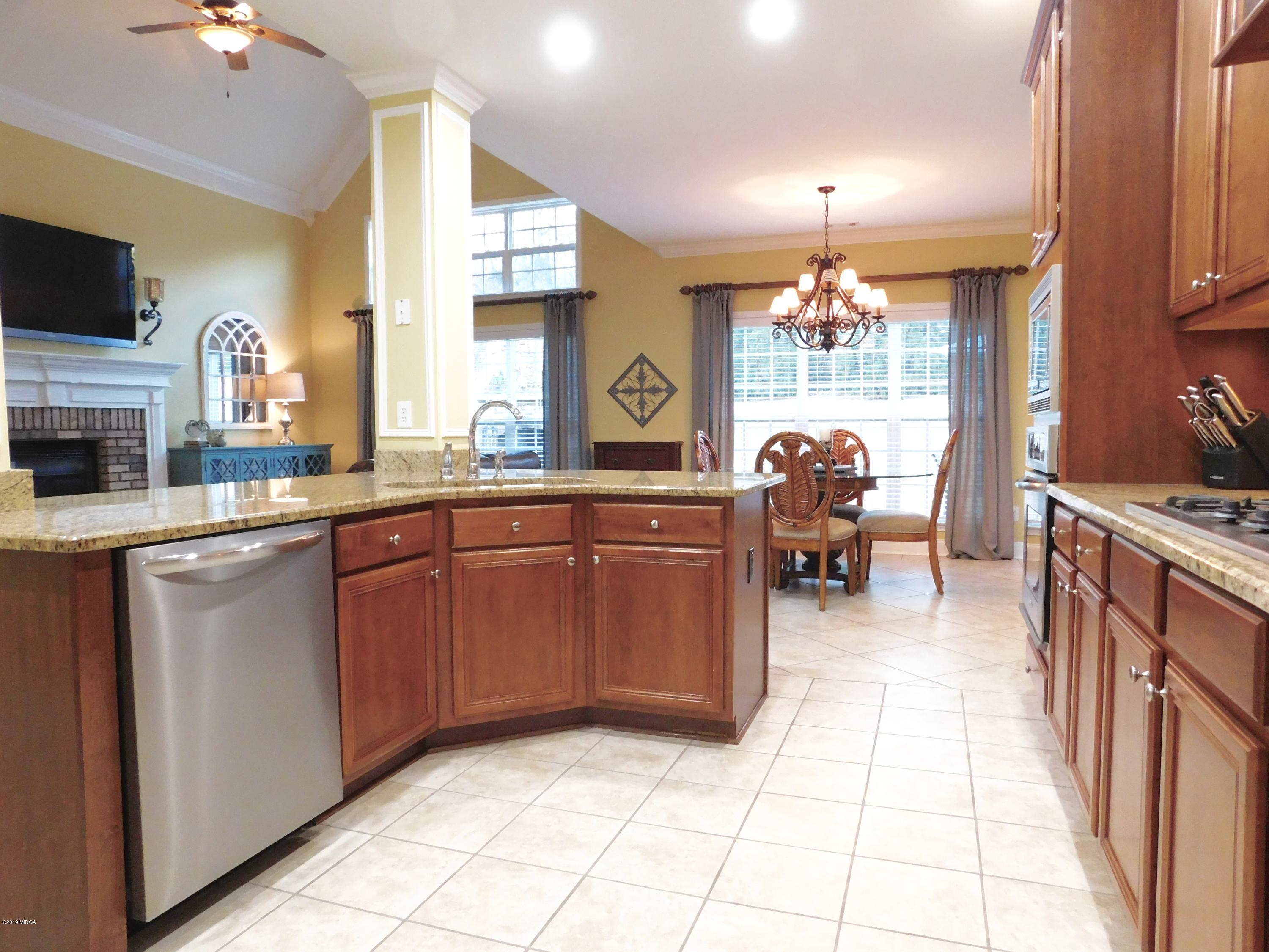 35 Adam Drive Forsyth, GA 31029 - Photo 9 of 31 Kitchen