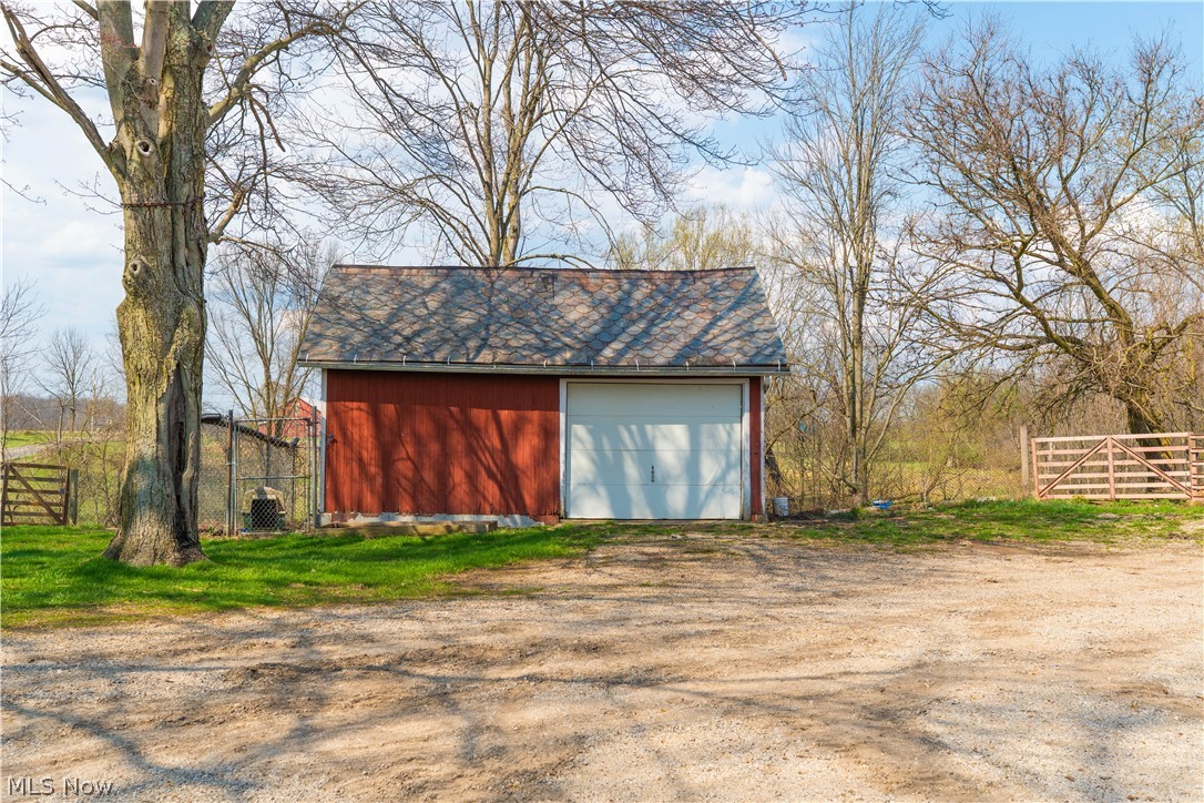 7599 Pawnee Road Lodi, OH 44254 - Photo 16 of 30