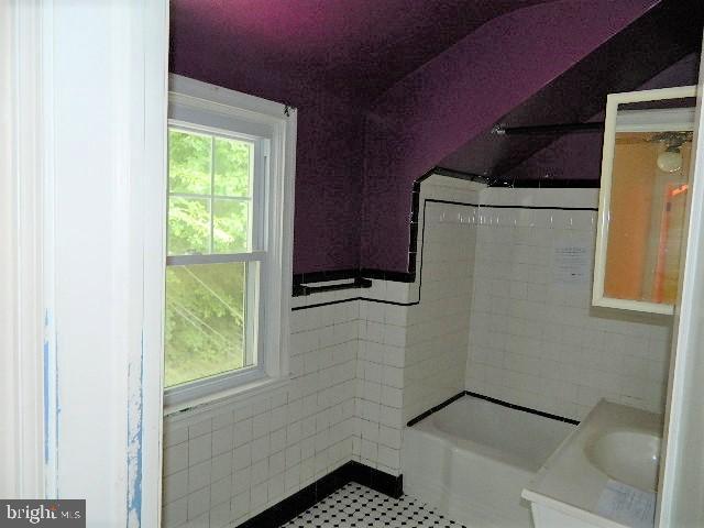 2506 Parkview Road Baltimore, MD 21207 - Photo 12 of 39 Gallery Image 12