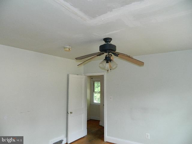 2506 Parkview Road Baltimore, MD 21207 - Photo 20 of 39 Gallery Image 20