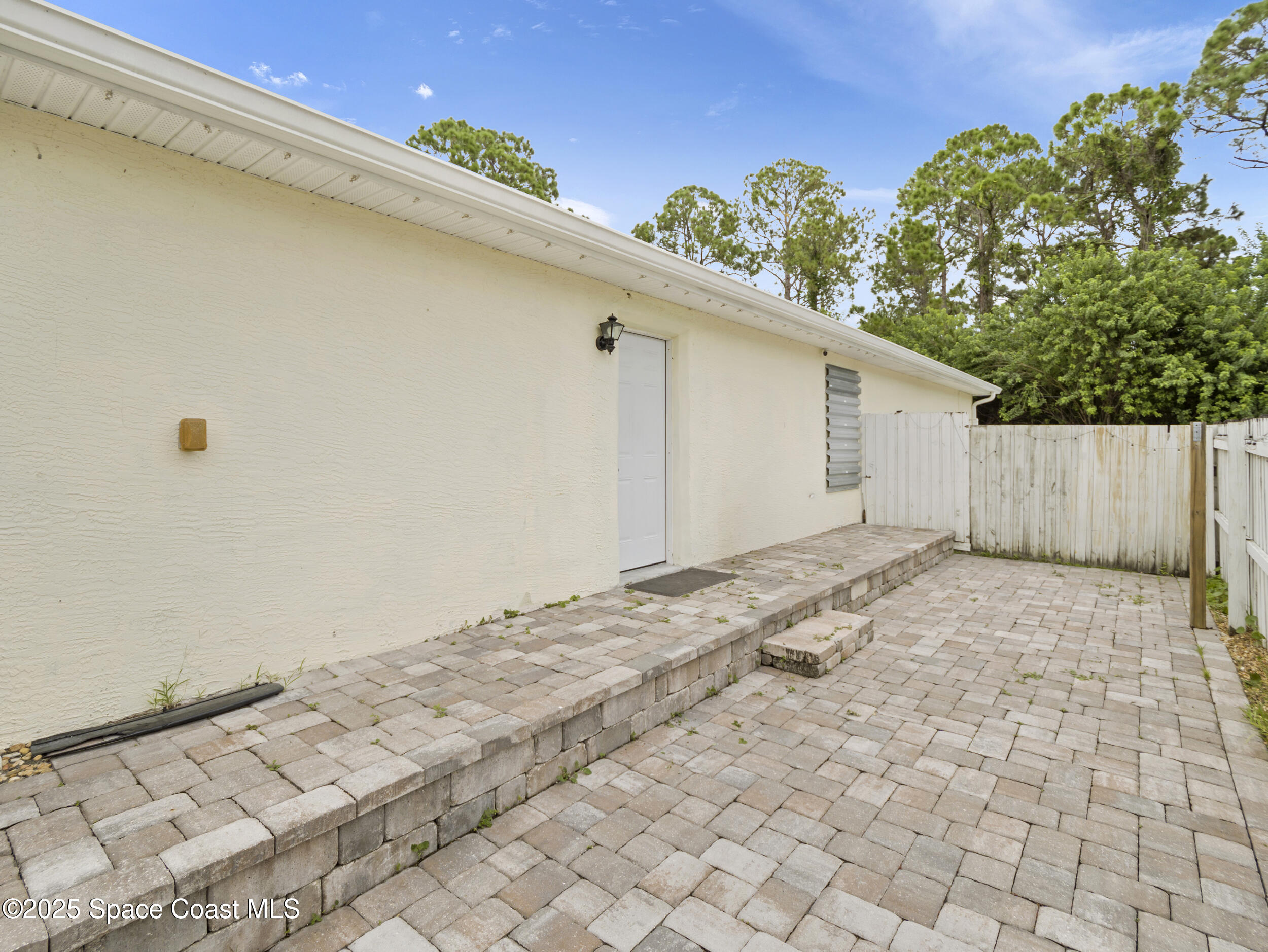 860 Tupelo Road Southwest Palm Bay, FL 32908 - Photo 25 of 26 a view of small space