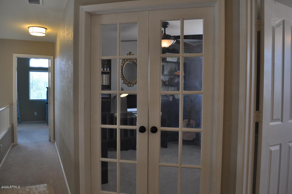 4334 South Woodshed Road Gilbert, AZ 85297 - Photo 14 of 36 20150817000030065735000000-o