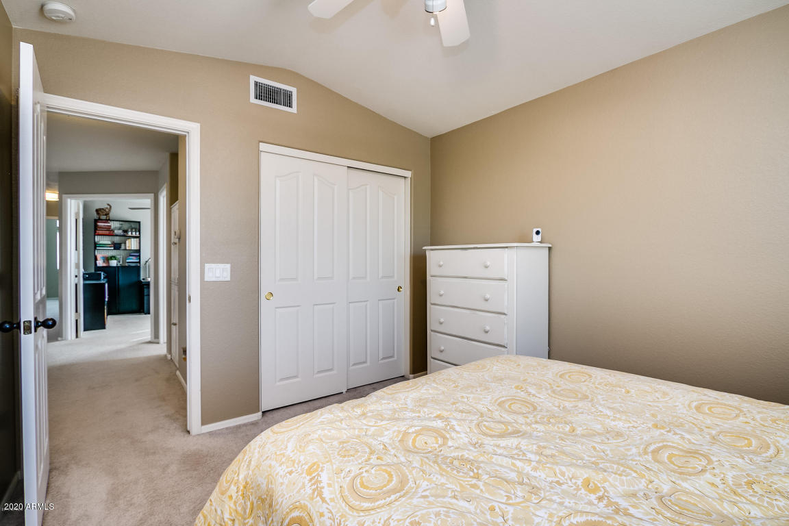 4334 South Woodshed Road Gilbert, AZ 85297 - Photo 29 of 36 20150818040347694748000000-o
