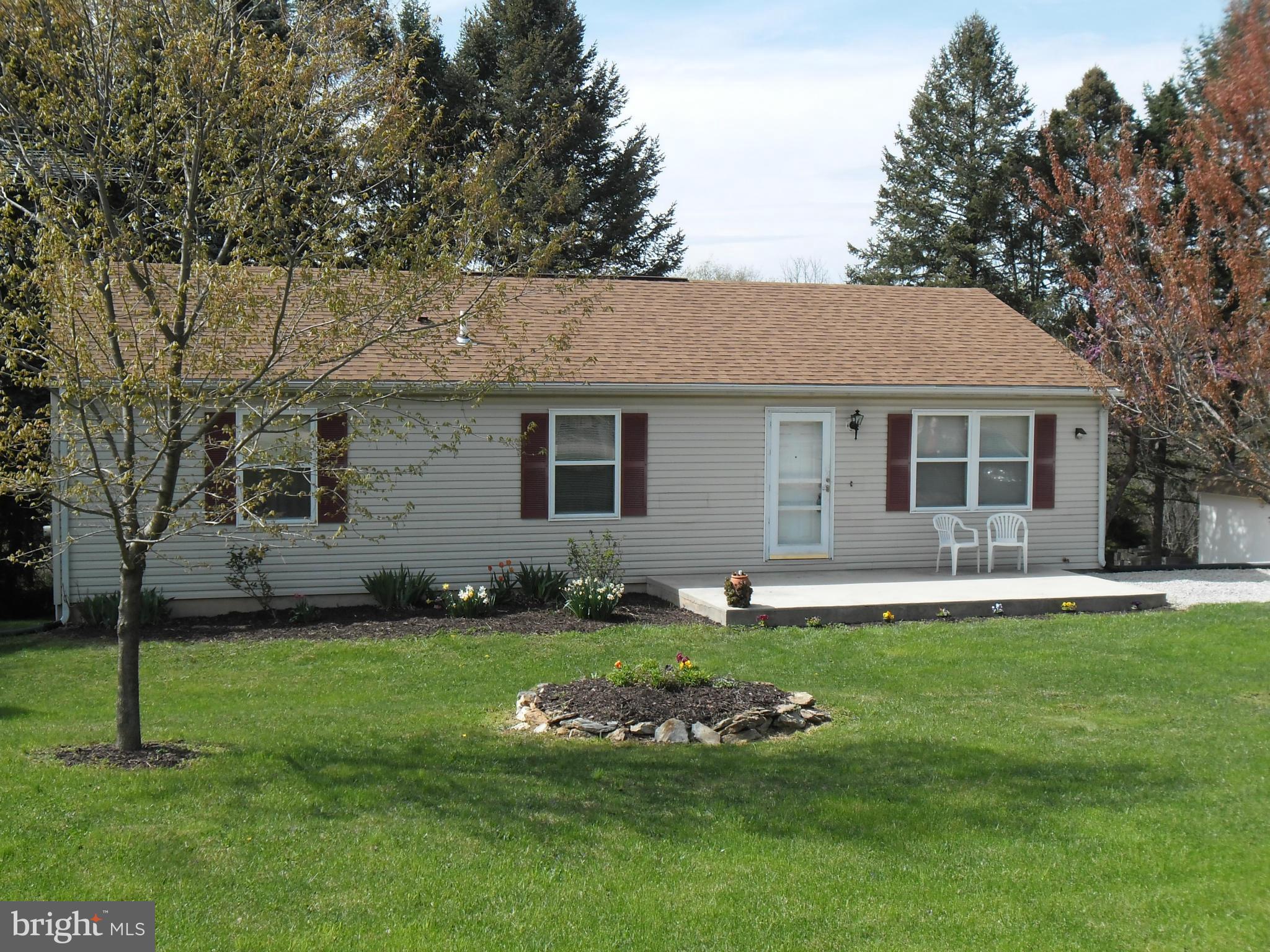 4343 Lee Road Hanover, PA 17331 - Photo 1 of 13 Exterior (Front)