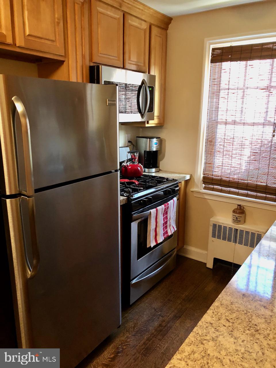 14 Rockglen Road Wynnewood, PA 19096 - Photo 7 of 22