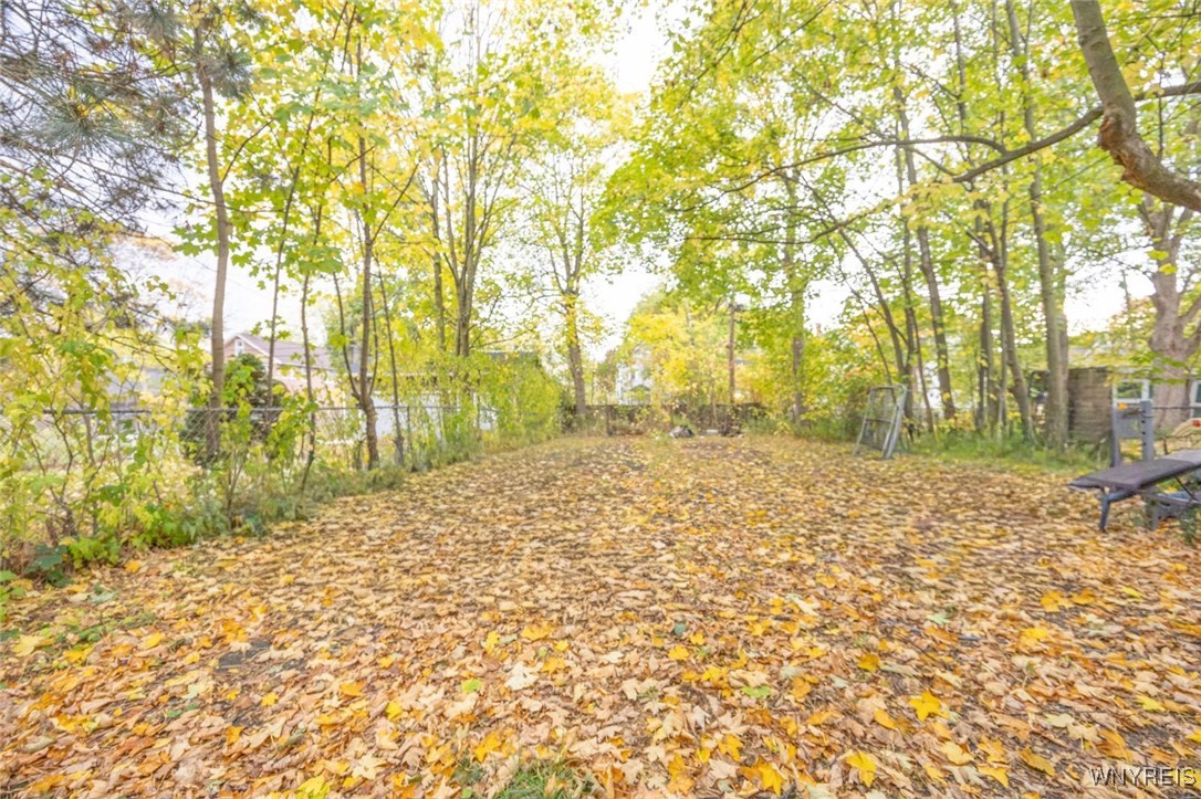 321 Hawley Street Rochester, NY 14611 - Photo 2 of 17