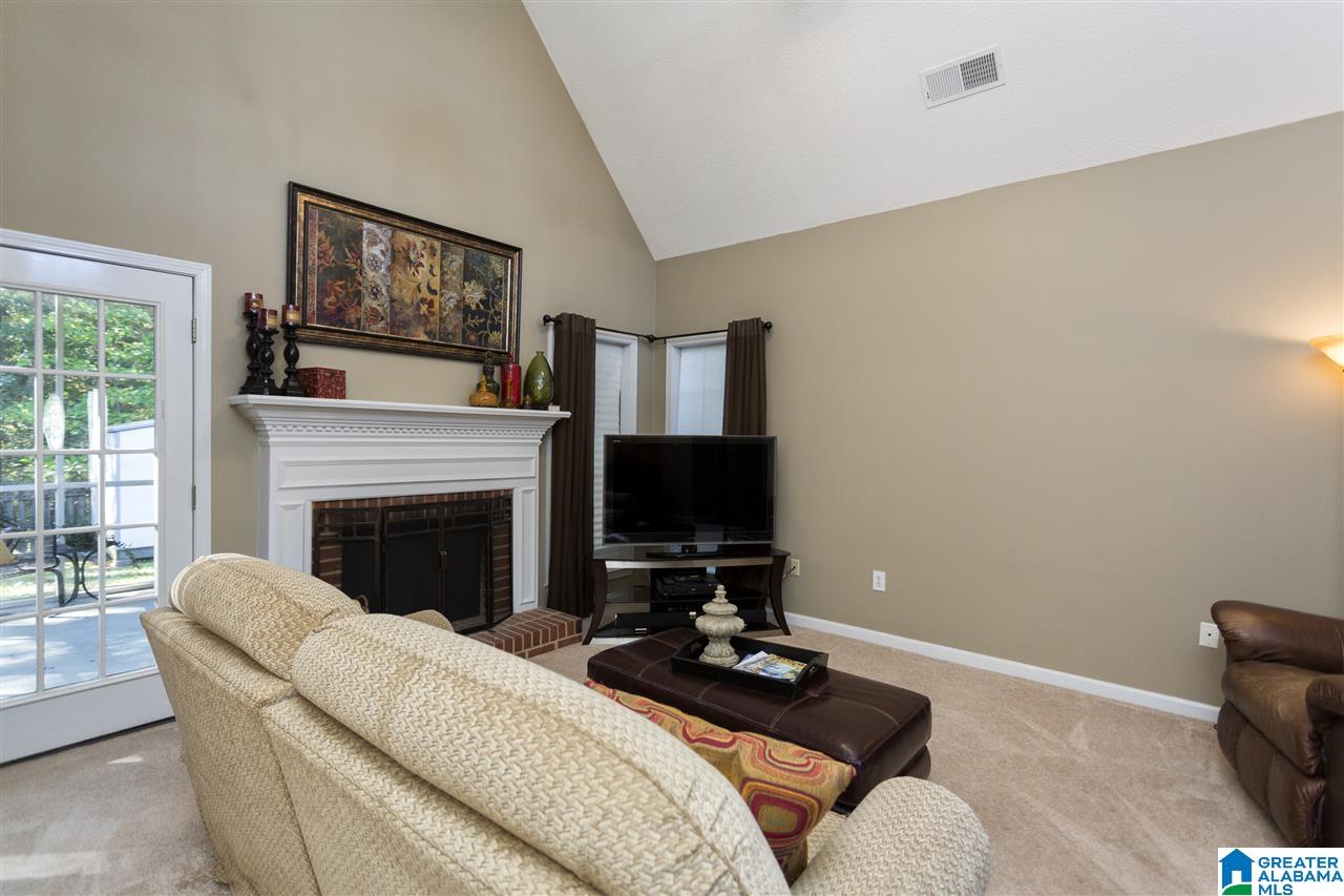 220 Greenfield Lane Alabaster, AL 35007 - Photo 15 of 44