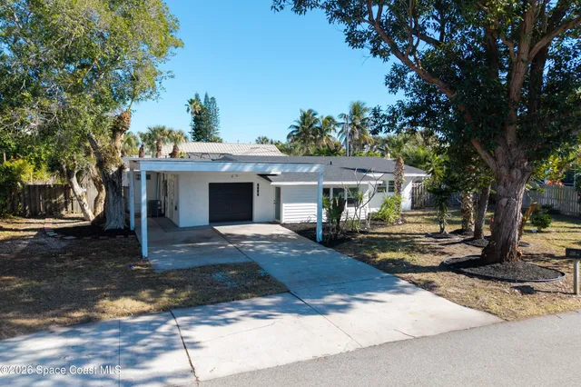 $529,999 | 2230 Sunset Avenue, Indialantic, FL 32903