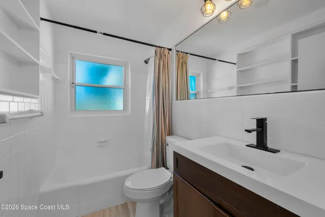 $529,999 | 2230 Sunset Avenue, Indialantic, FL 32903