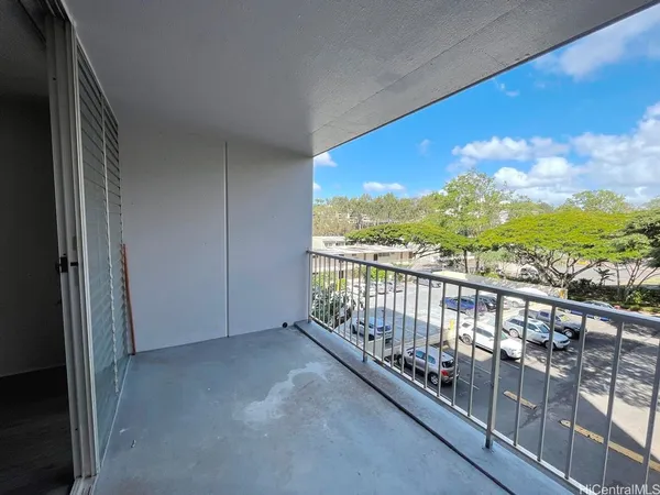 $1,950 | 95-061 Waikalani Drive, Unit D306, Mililani, HI 96789