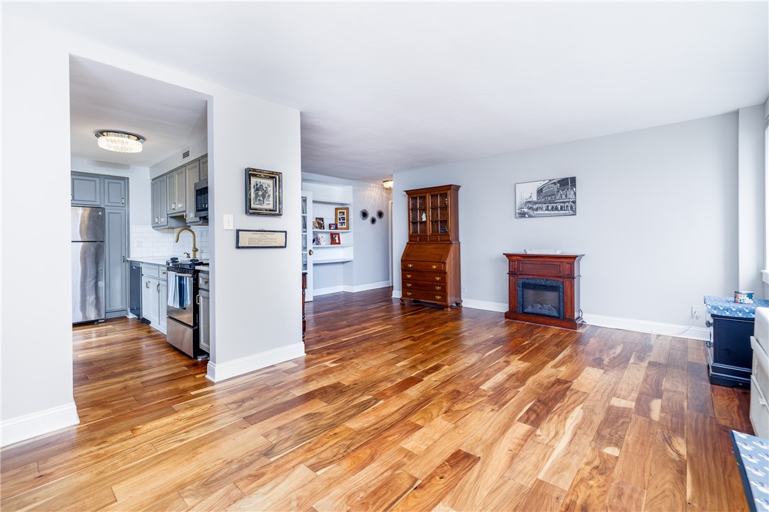 1000 East Avenue, Unit UN301 Rochester, NY 14607 - Photo 11 of 38 Open layout!