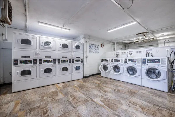 $175,000 | 1000 East Avenue, Unit UN301, Rochester, NY 14607