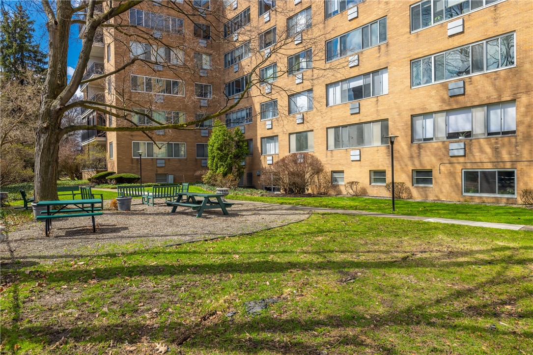 1000 East Avenue, Unit UN301 Rochester, NY 14607 - Photo 35 of 38