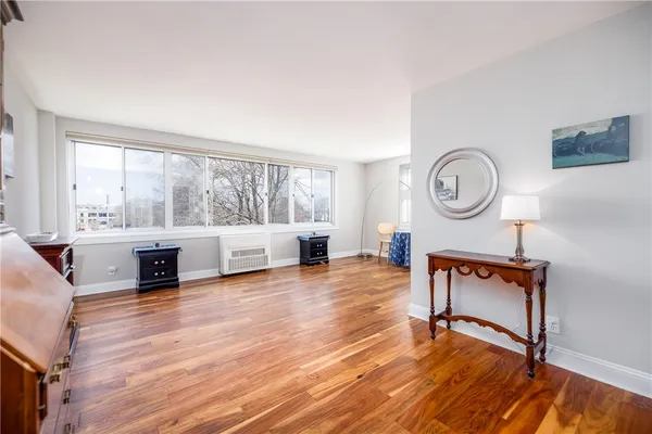 $175,000 | 1000 East Avenue, Unit UN301, Rochester, NY 14607