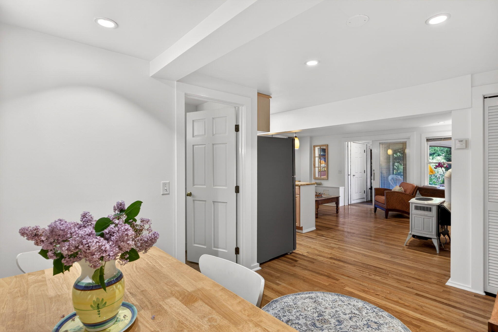 7 Miller Hill Road, Unit 1 Provincetown, MA 02657 - Photo 13 of 36 8-08-9L4A2831