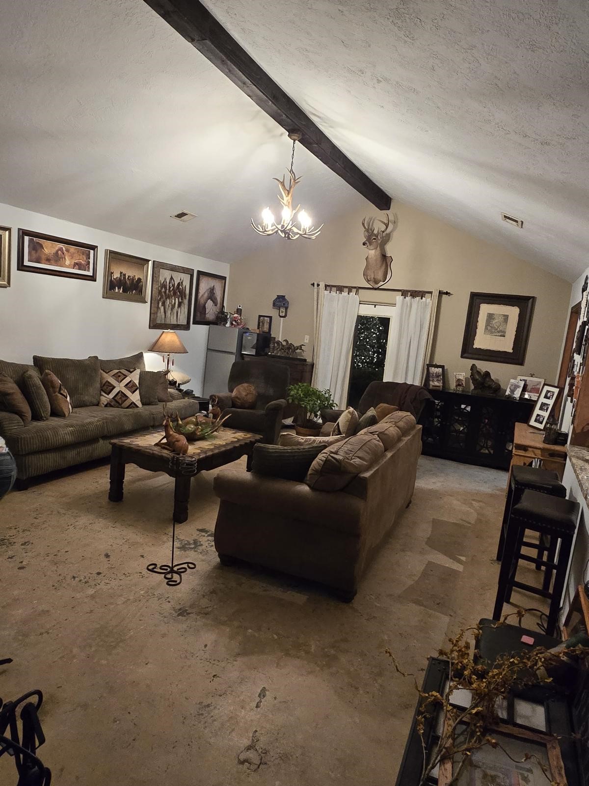 10235 White Rock Road Conroe, TX 77306 - Photo 8 of 25 a living room with furniture