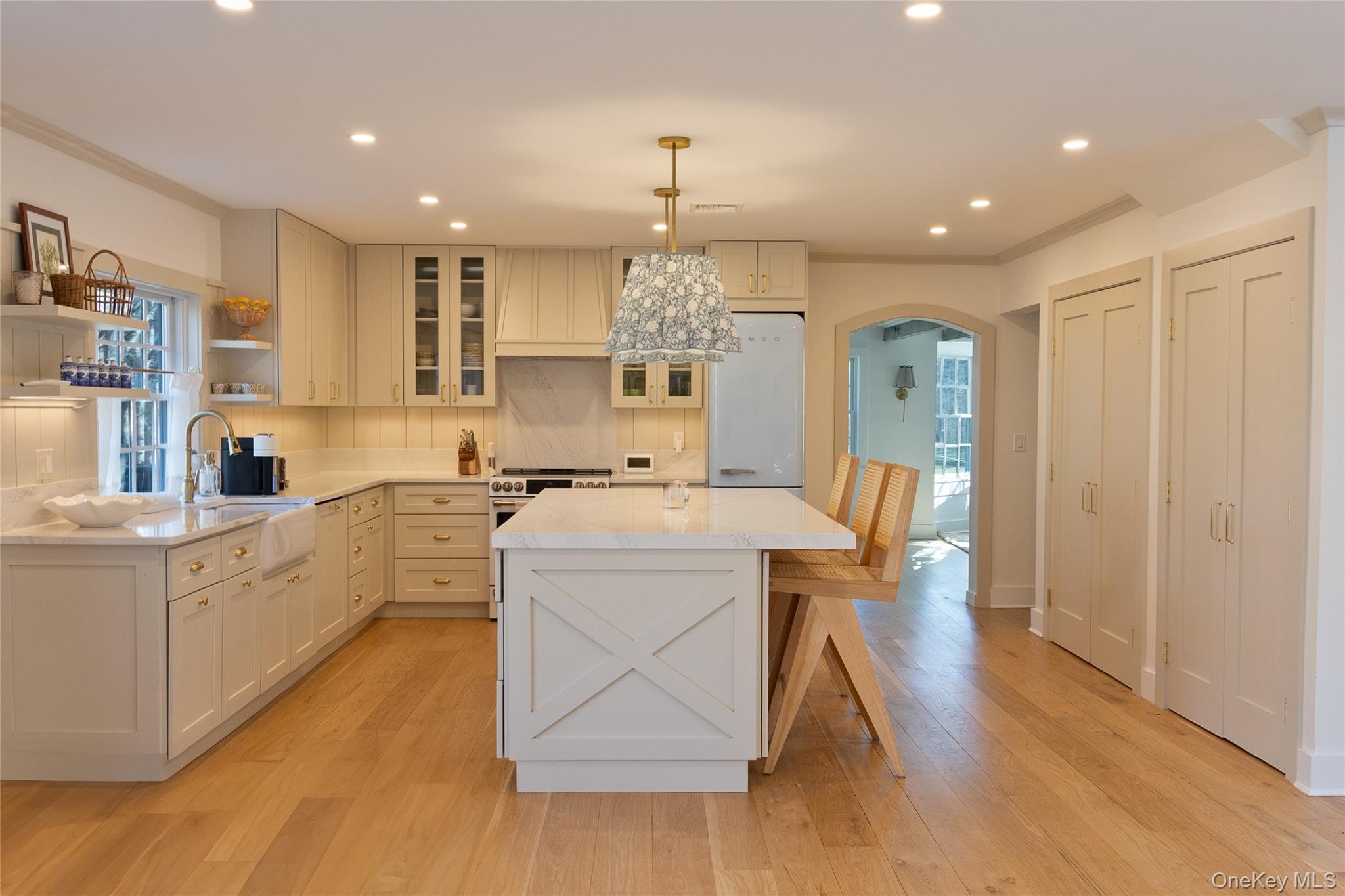 98 South Road Westhampton, NY 11977 - Photo 11 of 49