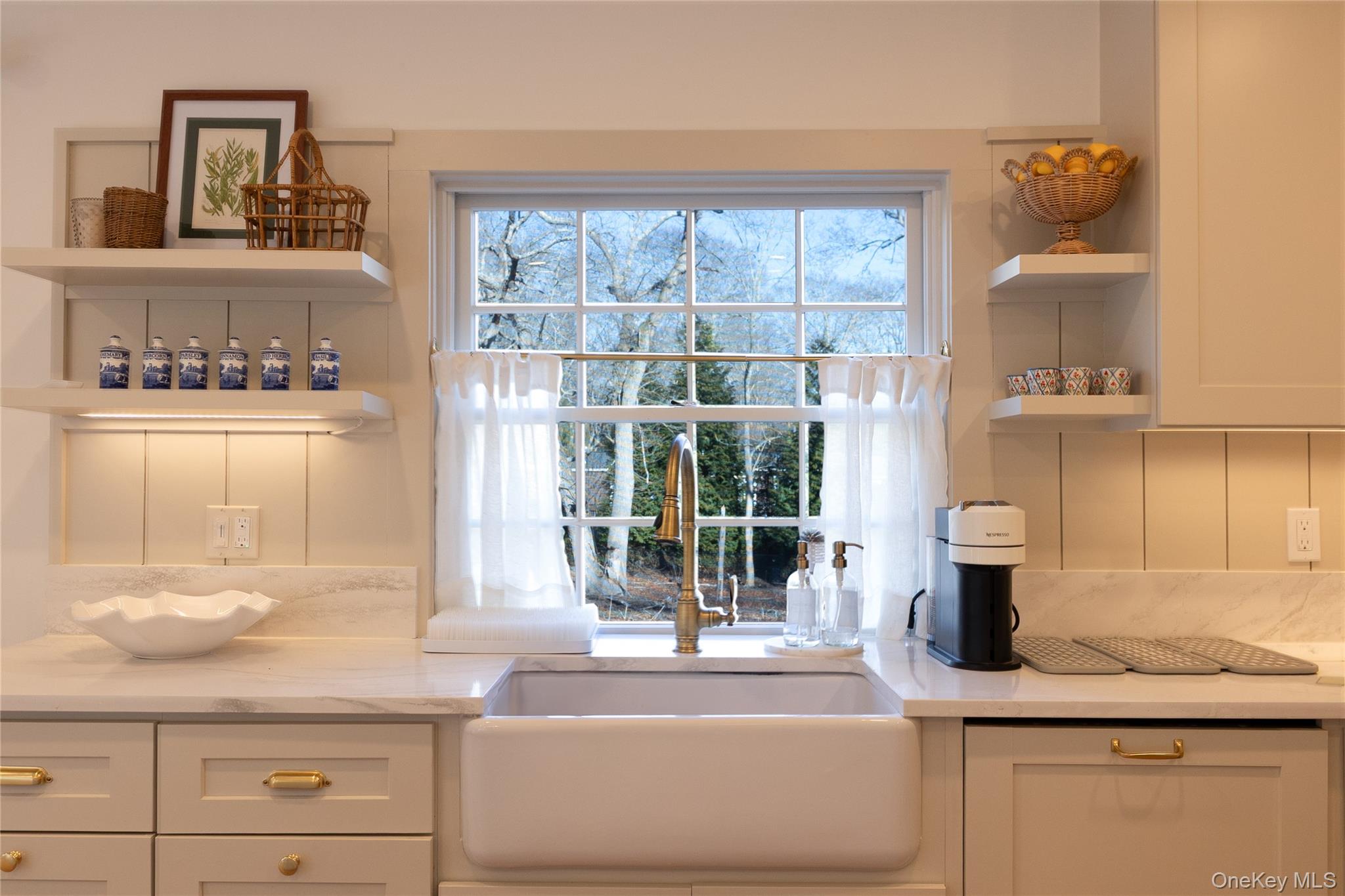 98 South Road Westhampton, NY 11977 - Photo 14 of 49