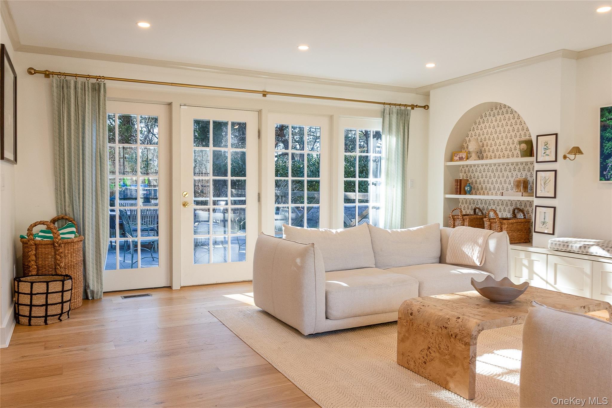 98 South Road Westhampton, NY 11977 - Photo 17 of 49