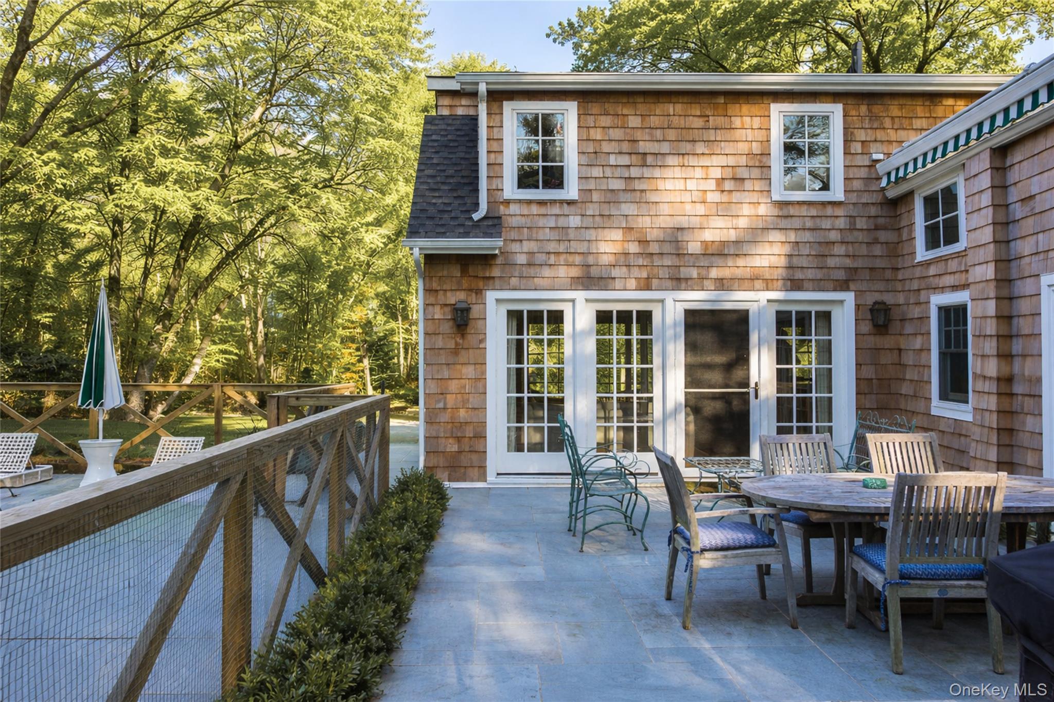 98 South Road Westhampton, NY 11977 - Photo 4 of 49