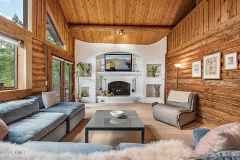 $3,996,000 | 49 Idlewild Place, Unit A&B, Edwards, CO 81632