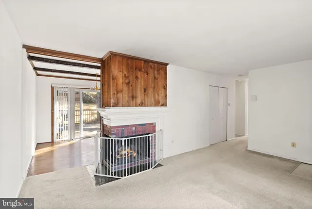 $925,000 | 1412 Patrick Circle Southwest, Vienna, VA 22180