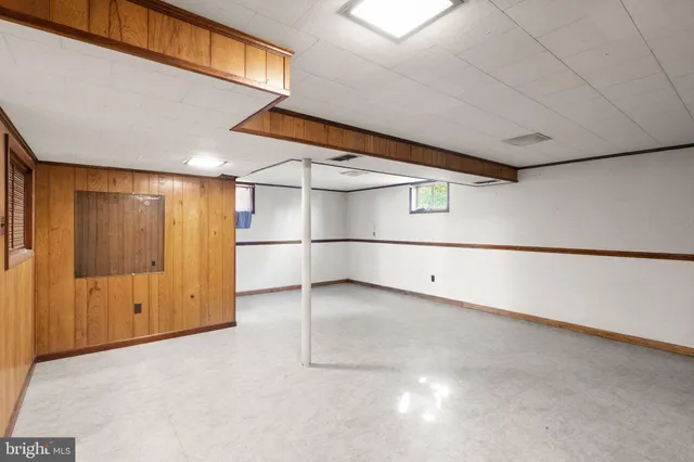 $925,000 | 1412 Patrick Circle Southwest, Vienna, VA 22180