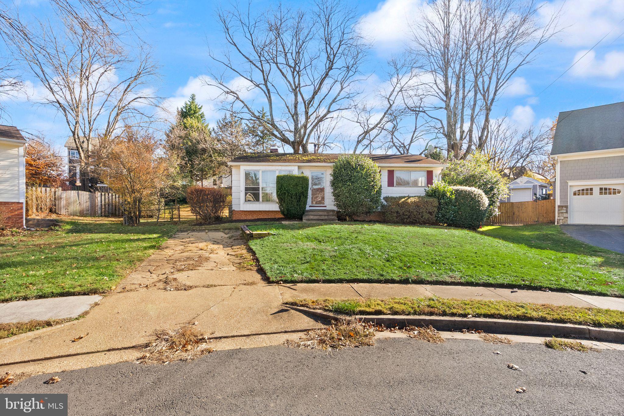 1412 Patrick Circle Southwest Vienna, VA 22180 - Photo 31 of 36