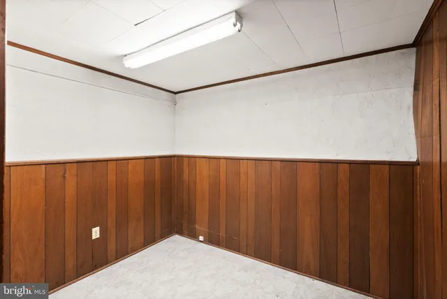 $925,000 | 1412 Patrick Circle Southwest, Vienna, VA 22180