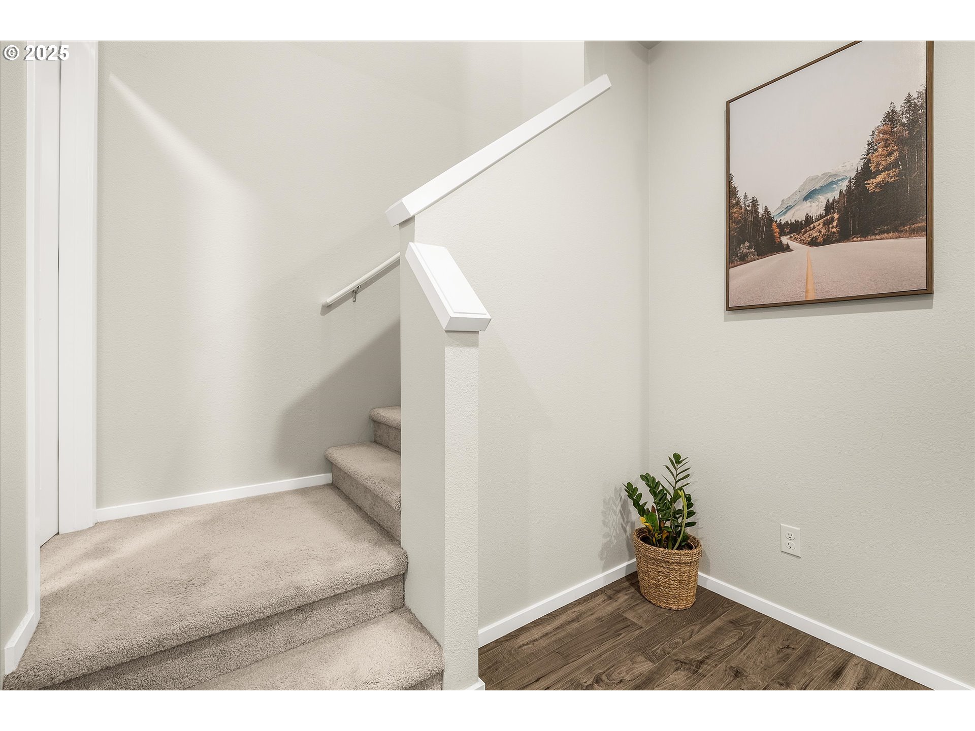 3169 Southeast 34th Way Gresham, OR 97080 - Photo 12 of 28