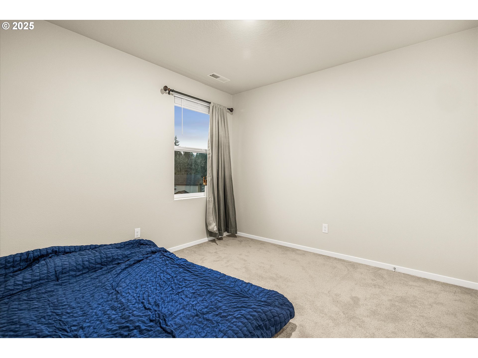 3169 Southeast 34th Way Gresham, OR 97080 - Photo 22 of 28