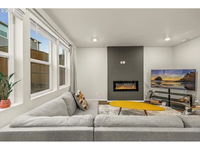 $580,000 | 3169 Southeast 34th Way, Gresham, OR 97080