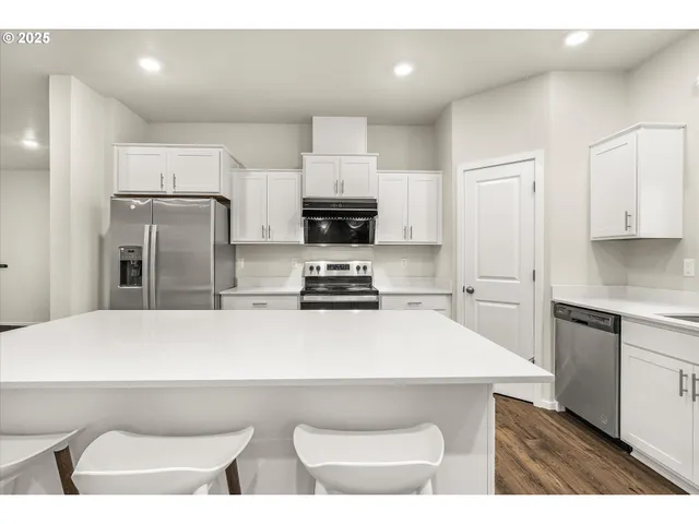 $580,000 | 3169 Southeast 34th Way, Gresham, OR 97080