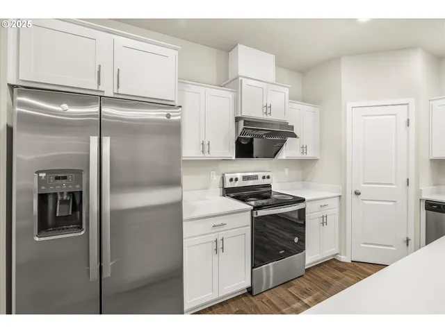 $580,000 | 3169 Southeast 34th Way, Gresham, OR 97080