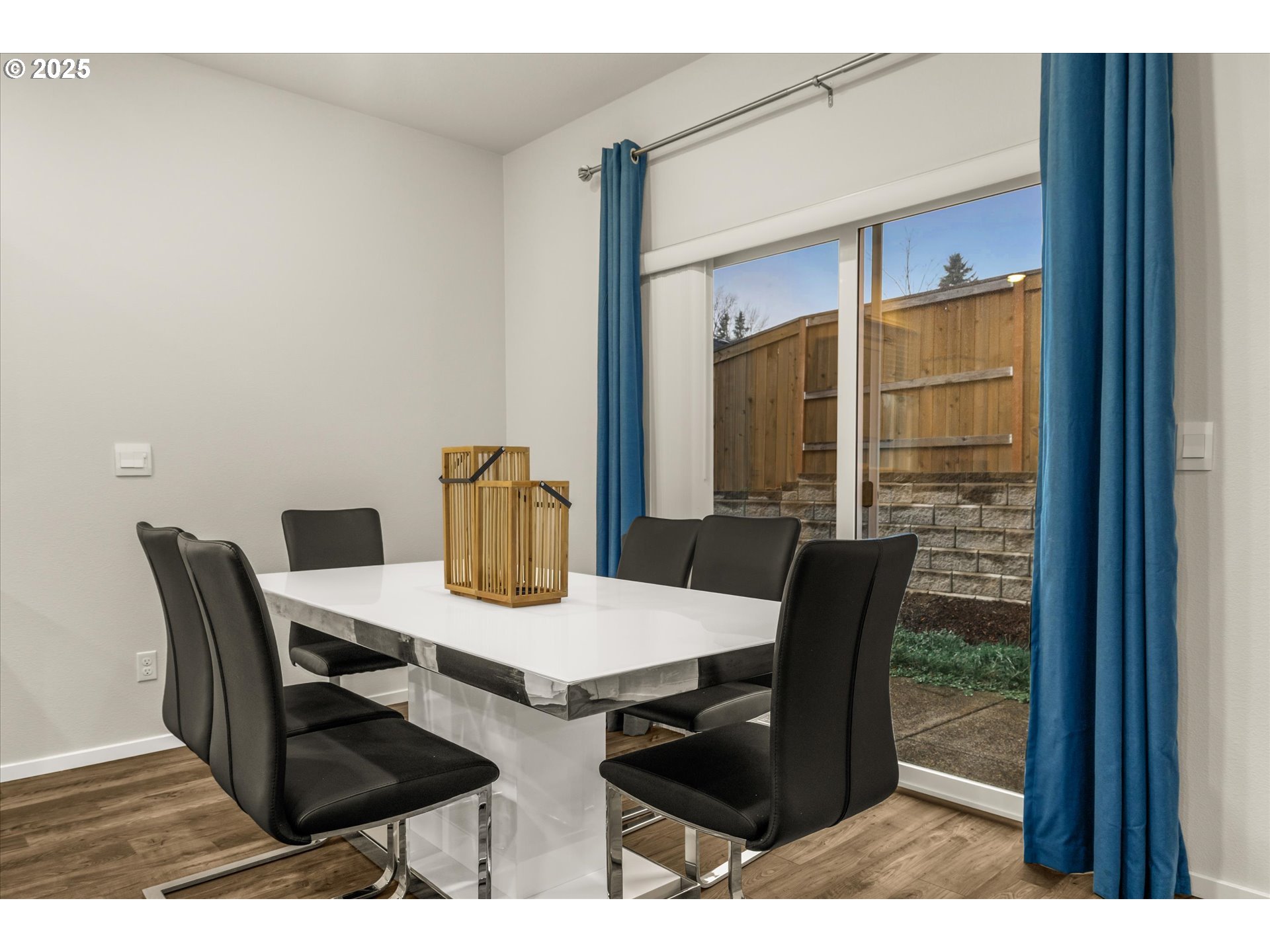 3169 Southeast 34th Way Gresham, OR 97080 - Photo 10 of 28