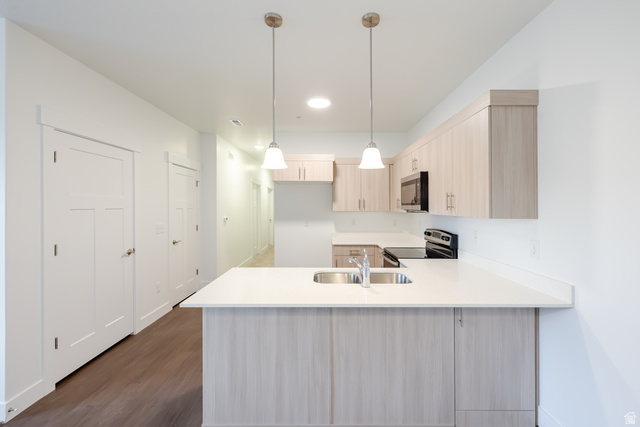 4695 South 690th West, Unit U101 Mapleton, UT 84664 - Photo 14 of 16
