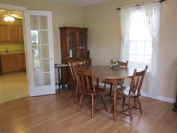 229 Ramblewood Drive Springfield, MA 01118 - Photo 4 of 22