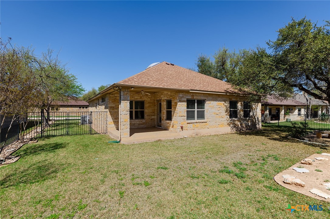 604 Caprock Canyon Trail Georgetown, TX 78633 - Photo 29 of 32