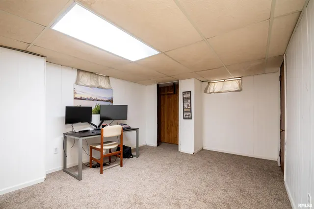 $130,000 | 2011 West Richwoods Boulevard, Peoria, IL 61604