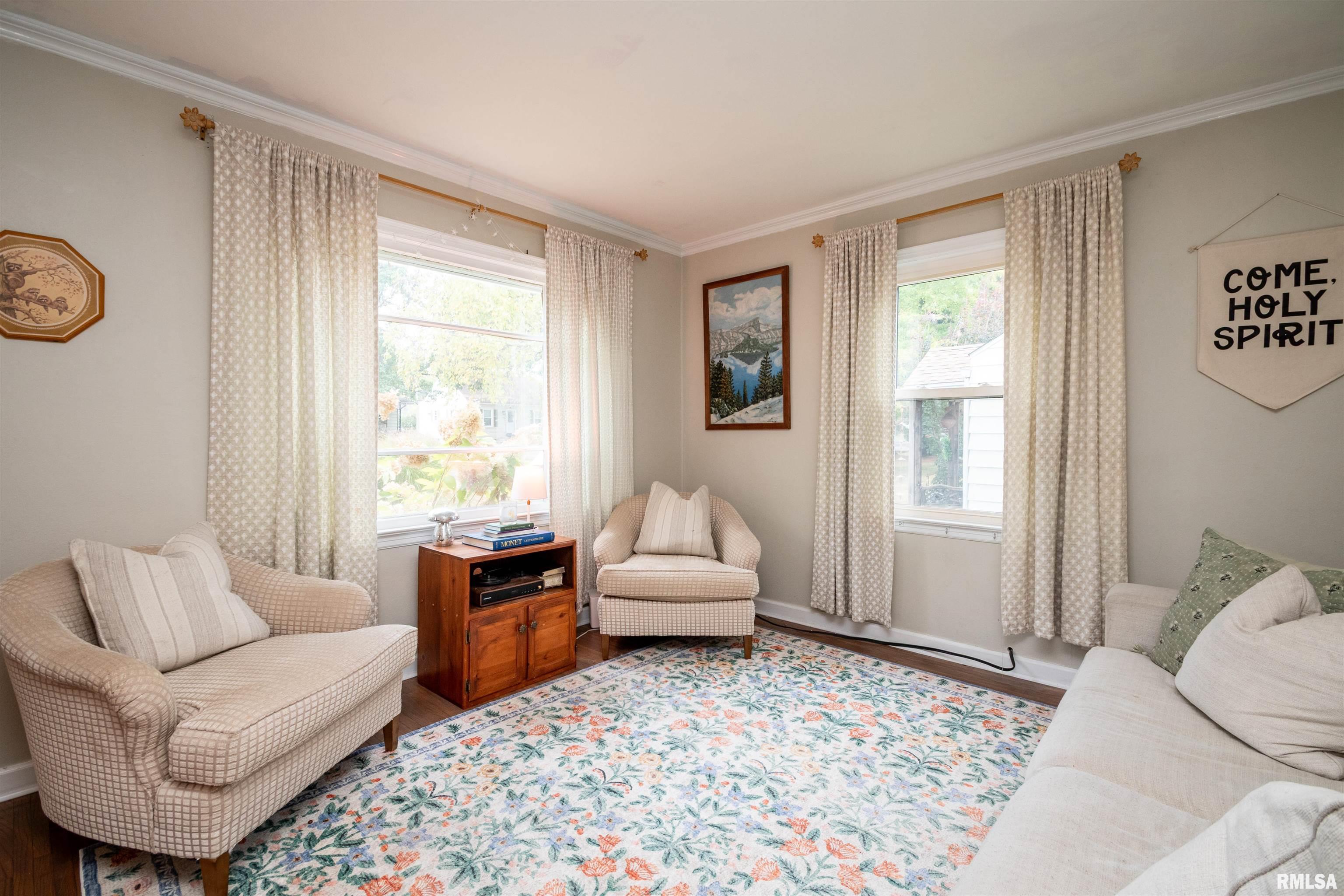 2011 West Richwoods Boulevard Peoria, IL 61604 - Photo 3 of 41