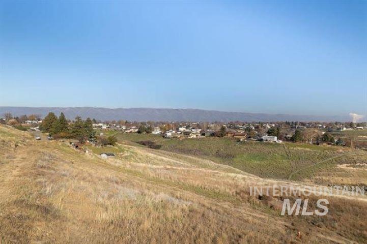 2662 South Slope Lane Clarkston, WA 99403 - Photo 2 of 18 View of mountain backdrop featuring rural landscape