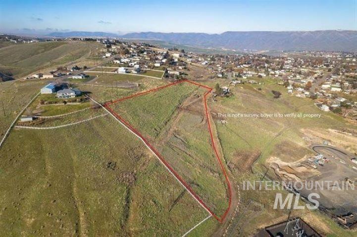 2662 South Slope Lane Clarkston, WA 99403 - Photo 9 of 18 View of rural area featuring property boundaries highlighted and a mountain backdrop