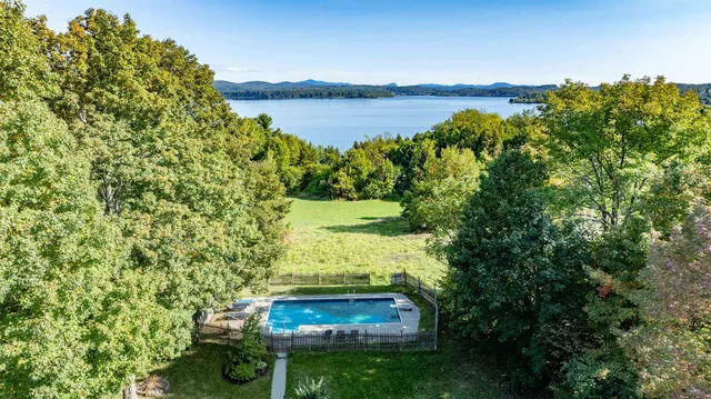 $1,200,000 | 81 Top Deck Lane, Newport Town, VT 05857