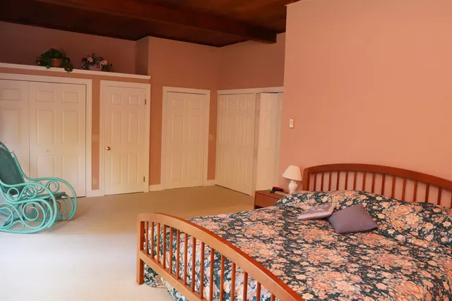 $1,200,000 | 81 Top Deck Lane, Newport Town, VT 05857