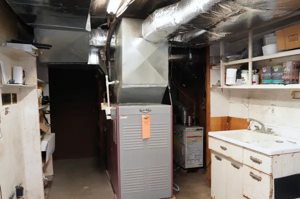 $1,200,000 | 81 Top Deck Lane, Newport Town, VT 05857