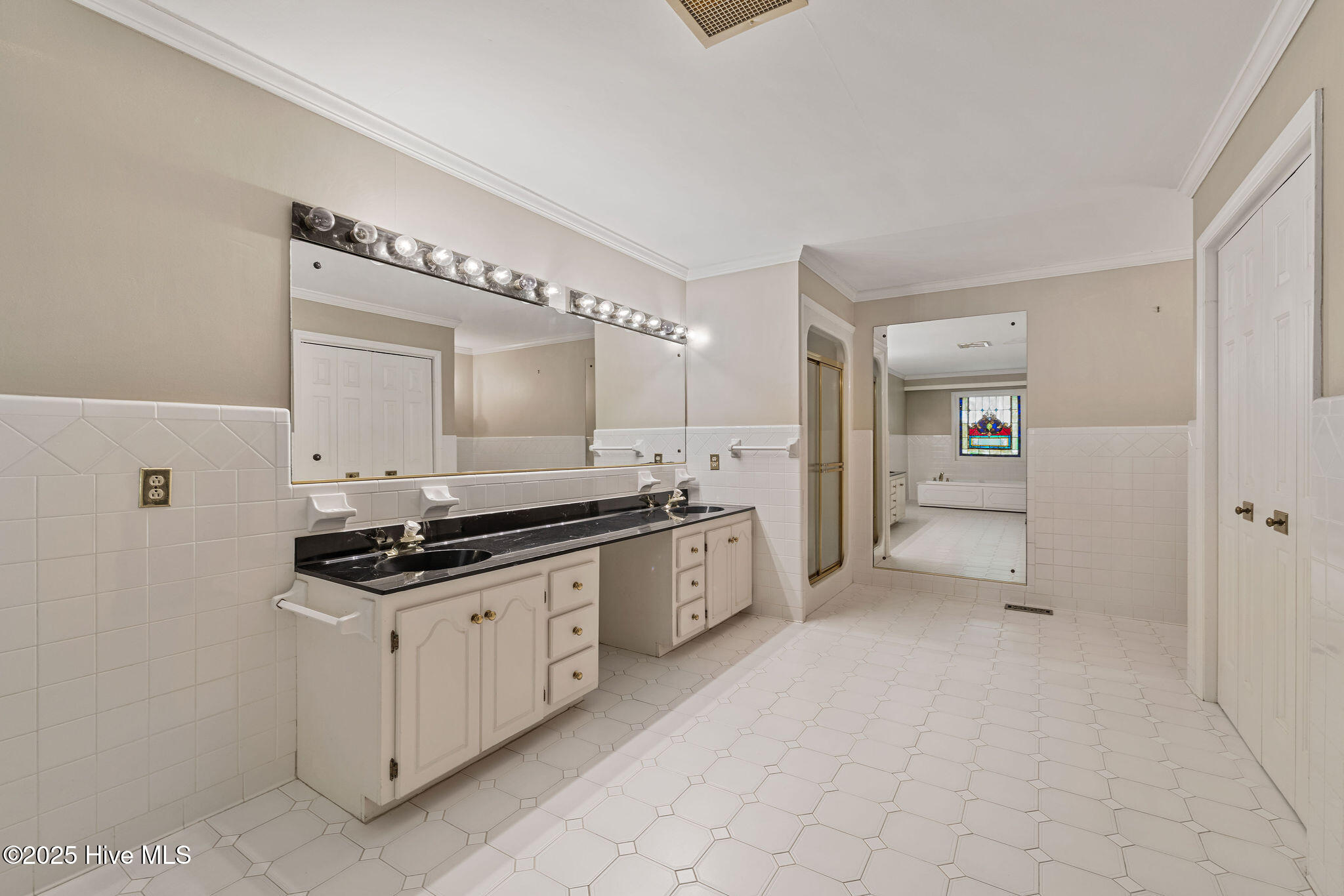 1818 North Friendly Road Goldsboro, NC 27530 - Photo 19 of 43 5T5A8853