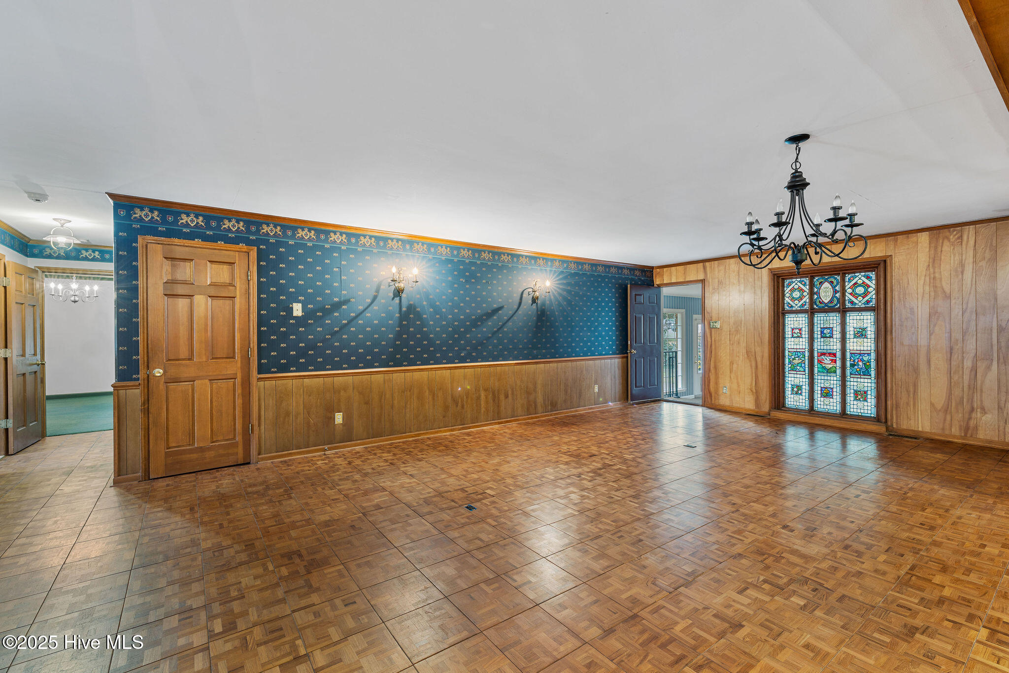 1818 North Friendly Road Goldsboro, NC 27530 - Photo 10 of 43 5T5A8803