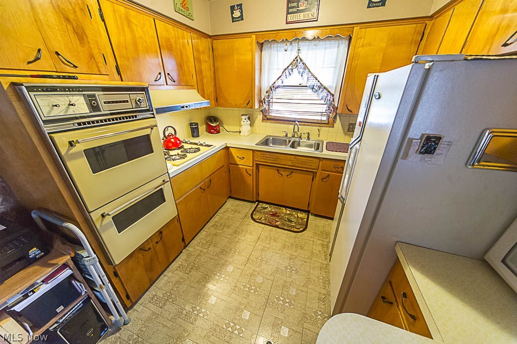 552 Lansing Road Akron, OH 44312 - Photo 4 of 13