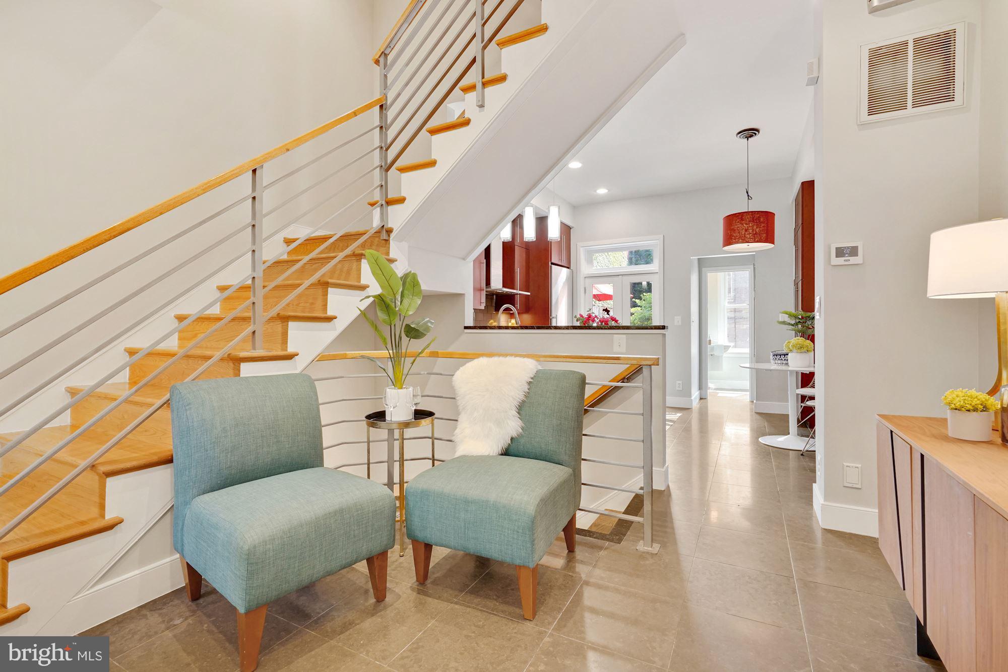 1830 Corcoran Street Northwest Washington, DC 20009 - Photo 8 of 20 Sitting area off of kitchen and dining room
